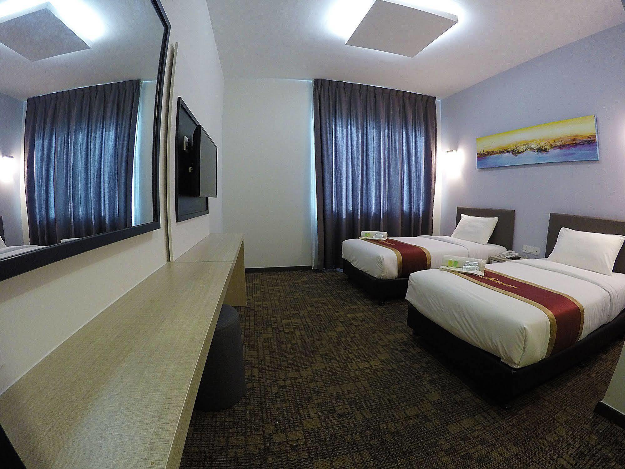 Amansari Hotel Nusajaya Nusajaya  Exterior foto